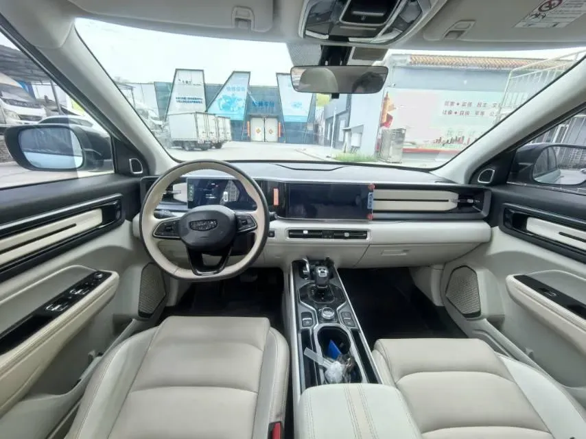 2023 Geely ICON 1.5T 181HP L4 7DCT,autocango,china used car exporter,china ev exporter,chinese used car exporter,chinese used ev exporter