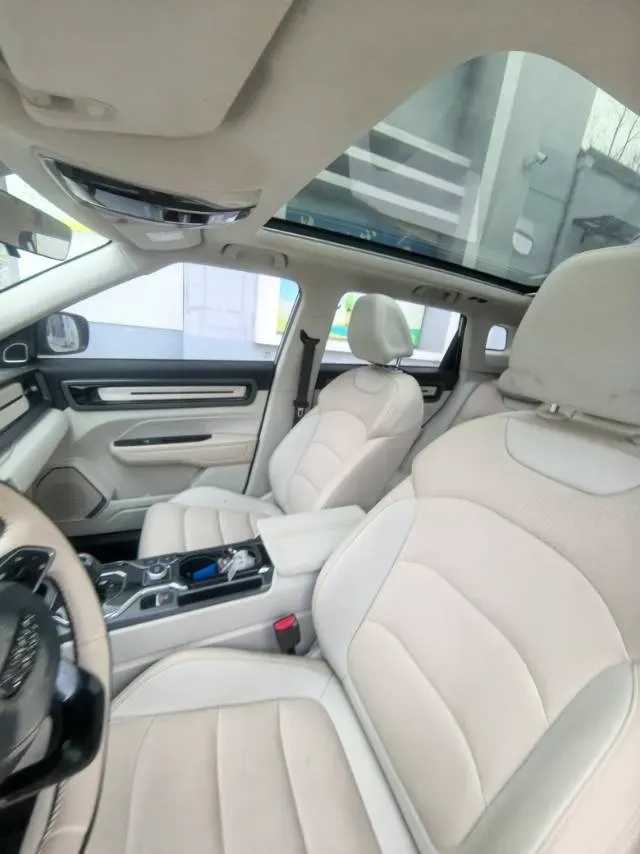 2023 Geely ICON 1.5T 181HP L4 7DCT,autocango,china used car exporter,china ev exporter,chinese used car exporter,chinese used ev exporter