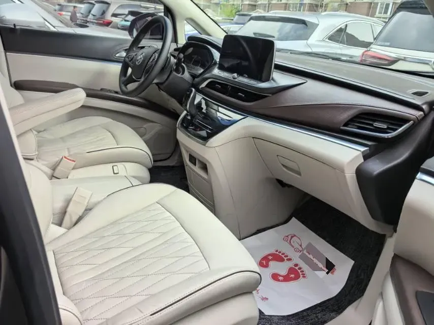 2022 Buick GL8 2.0T 237HP L4 9AT,autocango,china used car exporter,china ev exporter,chinese used car exporter,chinese used ev exporter