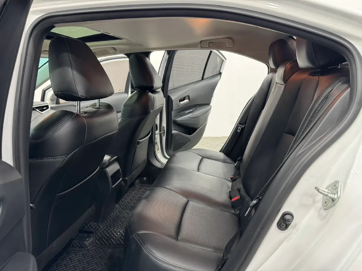 2021 Toyota Corolla 1.5L 121HP L3 CVT,autocango,china used car exporter,china ev exporter,chinese used car exporter,chinese used ev exporter