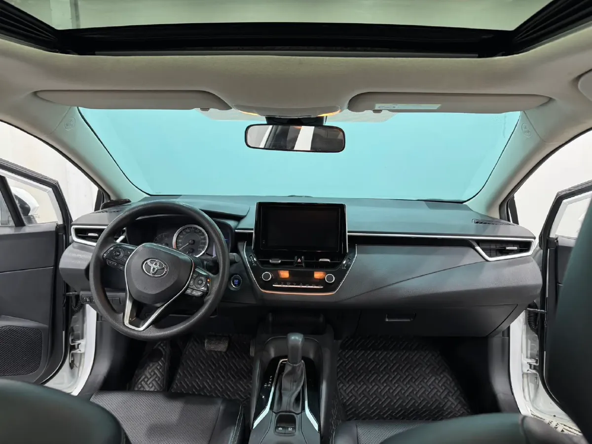 2021 Toyota Corolla 1.5L 121HP L3 CVT,autocango,china used car exporter,china ev exporter,chinese used car exporter,chinese used ev exporter