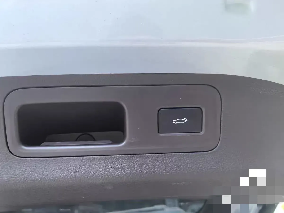 2019 Geely JiaJi 1.5T 177HP L3 7DCT,autocango,china used car exporter,china ev exporter,chinese used car exporter,chinese used ev exporter