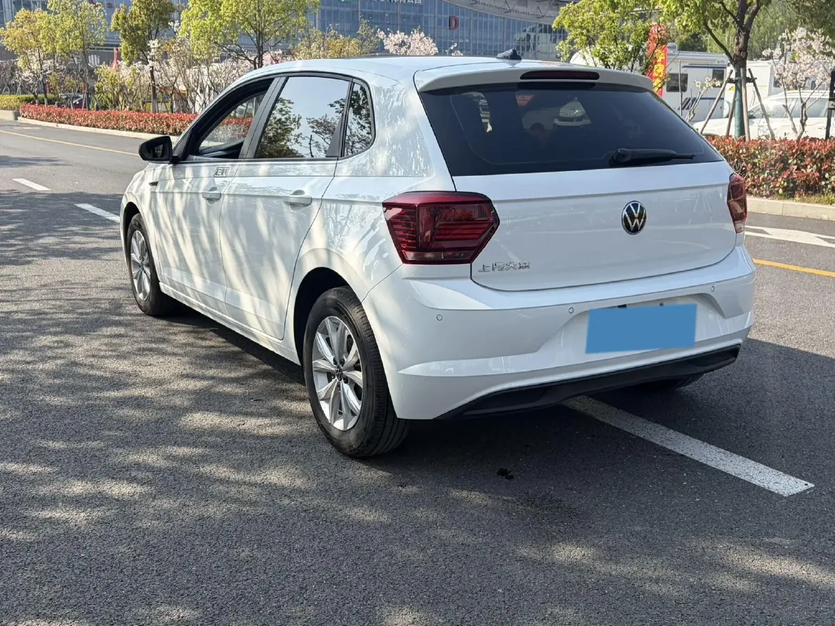 2023 Volkswagen Polo 1.5L 113HP L4 6AT,autocango,china used car exporter,china ev exporter,chinese used car exporter,chinese used ev exporter