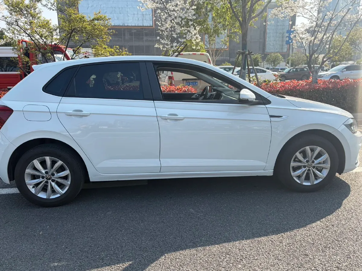 2023 Volkswagen Polo 1.5L 113HP L4 6AT,autocango,china used car exporter,china ev exporter,chinese used car exporter,chinese used ev exporter