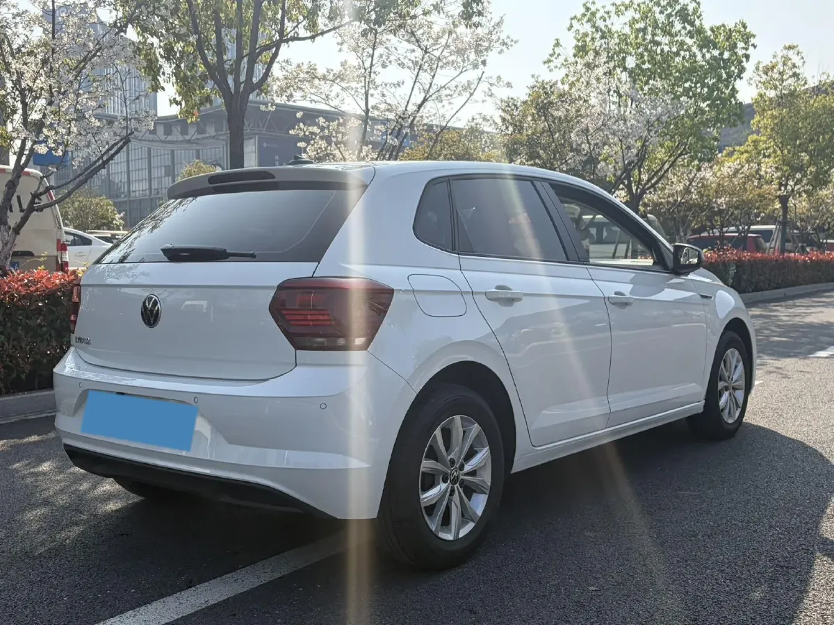 2023 Volkswagen Polo 1.5L 113HP L4 6AT,autocango,china used car exporter,china ev exporter,chinese used car exporter,chinese used ev exporter