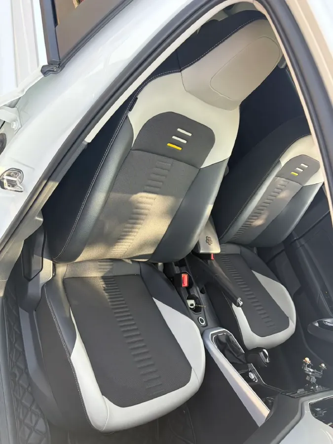 2023 Volkswagen Polo 1.5L 113HP L4 6AT,autocango,china used car exporter,china ev exporter,chinese used car exporter,chinese used ev exporter