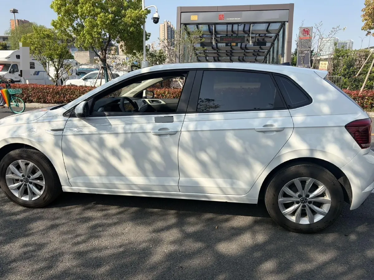 2023 Volkswagen Polo 1.5L 113HP L4 6AT,autocango,china used car exporter,china ev exporter,chinese used car exporter,chinese used ev exporter