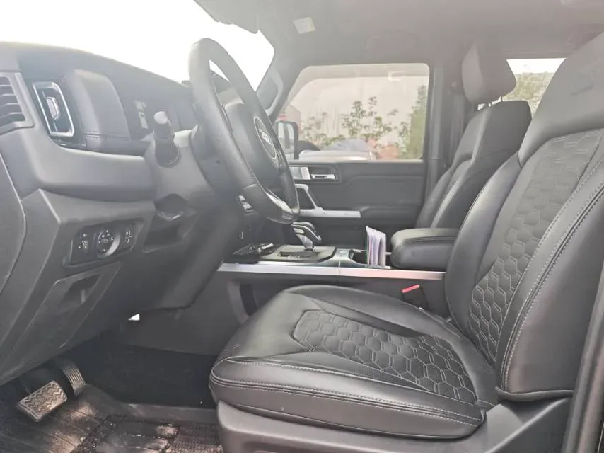 2024 212 212 T01 2.0T 252HP L4 8AT,autocango,china used car exporter,china ev exporter,chinese used car exporter,chinese used ev exporter