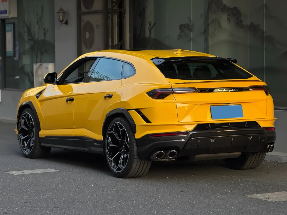 2022 Lamborghini Urus 4.0T 641HP V8 8AT,autocango,china used car exporter,china ev exporter,chinese used car exporter,chinese used ev exporter