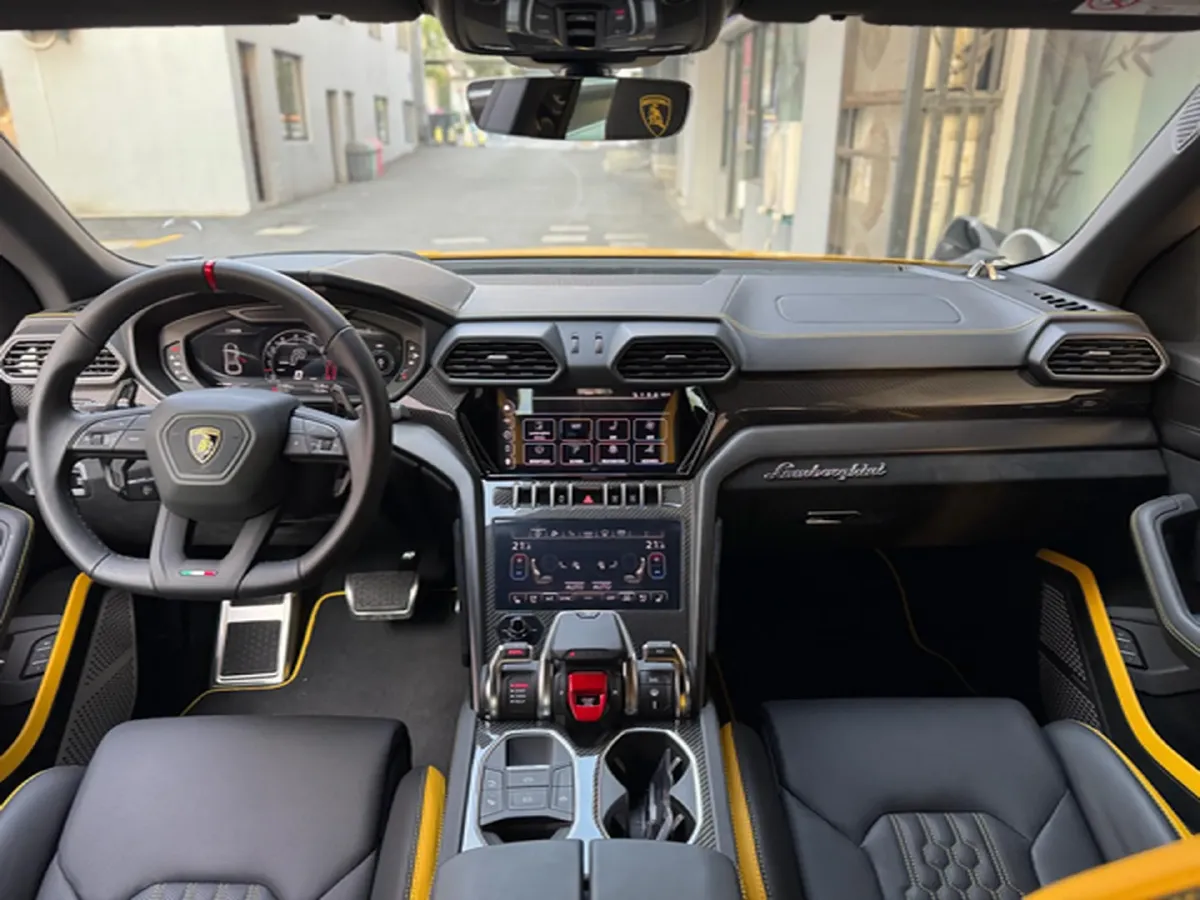 2022 Lamborghini Urus 4.0T 641HP V8 8AT,autocango,china used car exporter,china ev exporter,chinese used car exporter,chinese used ev exporter