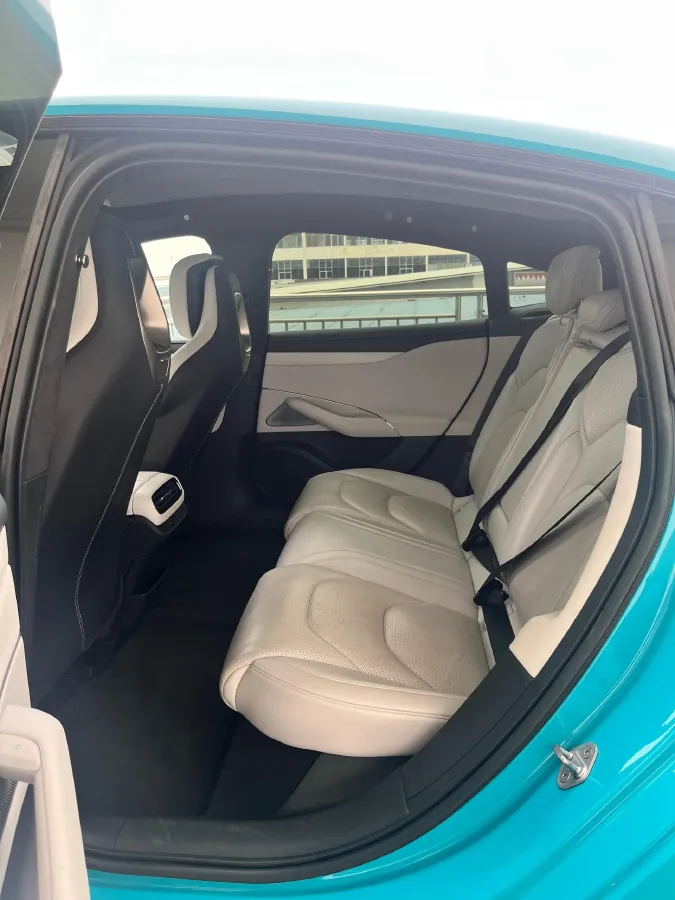 2024 MI SU7 BEV 101KWH,autocango,china used car exporter,china ev exporter,chinese used car exporter,chinese used ev exporter