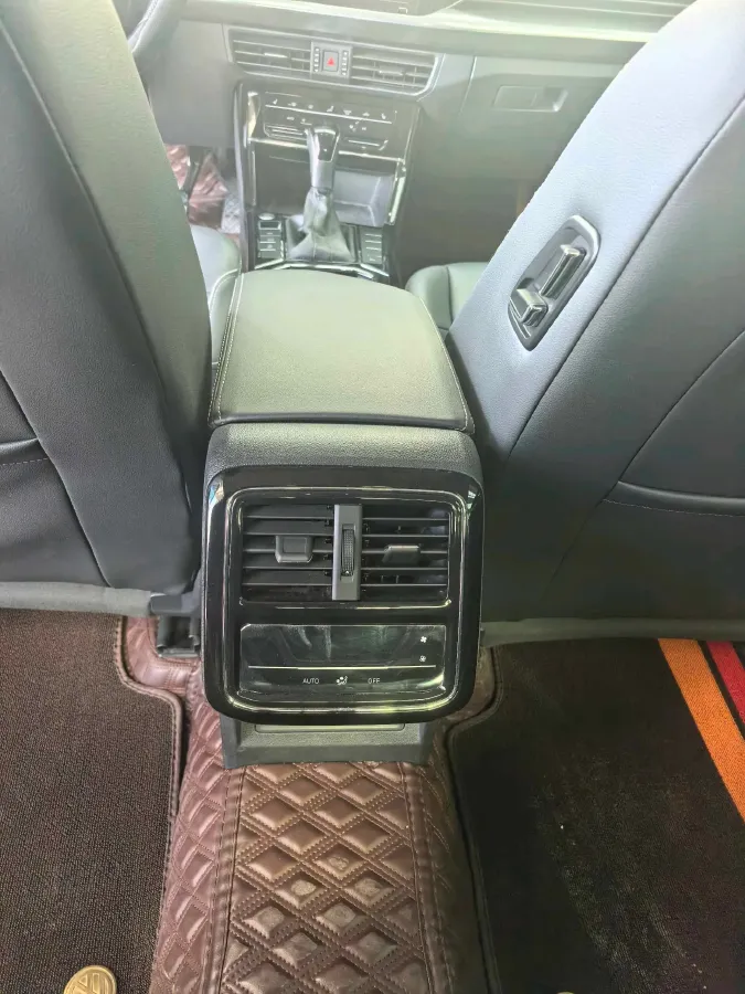 2023 Volkswagen Passat 1.4T 150HP L4 7DCT,autocango,china used car exporter,china ev exporter,chinese used car exporter,chinese used ev exporter