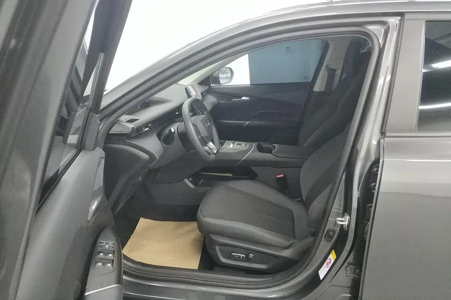 2025 ChangAn QiYuan A05 1.5L 98HP L4 E-CVT PHEV 18.4KWH,autocango,china used car exporter,china ev exporter,chinese used car exporter,chinese used ev exporter