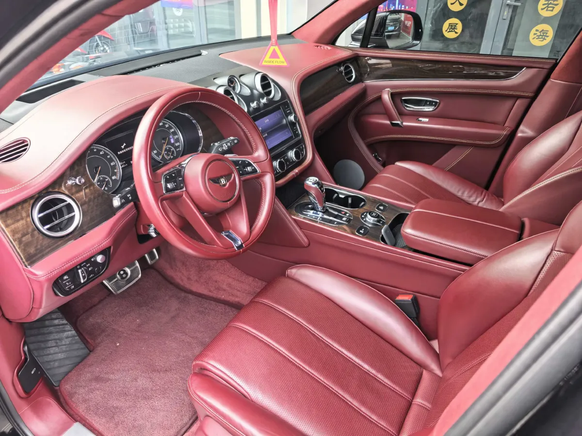 2019 Bentley Bentayga 3.0T 340HP V6 8AT PHEV 17.3KWH,autocango,china used car exporter,china ev exporter,chinese used car exporter,chinese used ev exporter