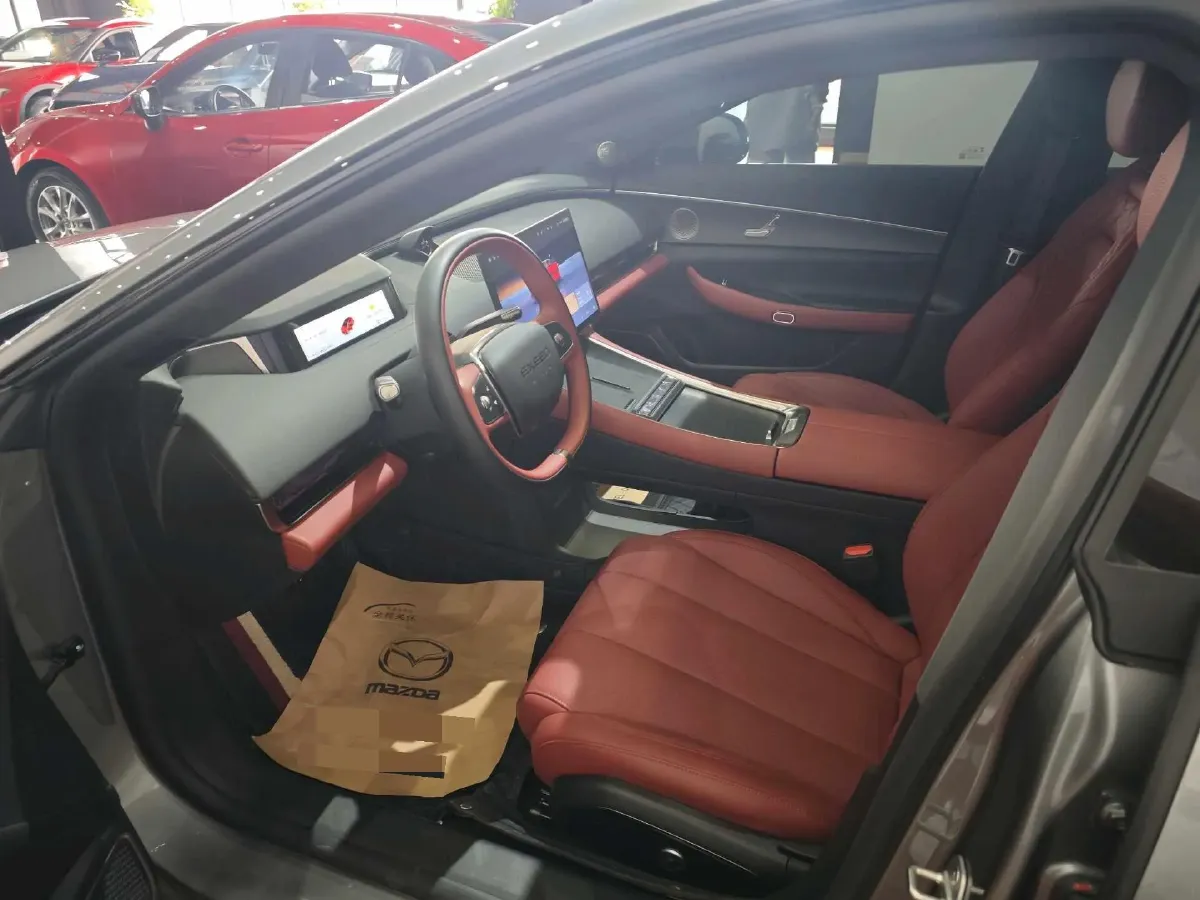 2025 Exceed Sterra ES REEV 156HP REEV 34.7KWH,autocango,china used car exporter,china ev exporter,chinese used car exporter,chinese used ev exporter