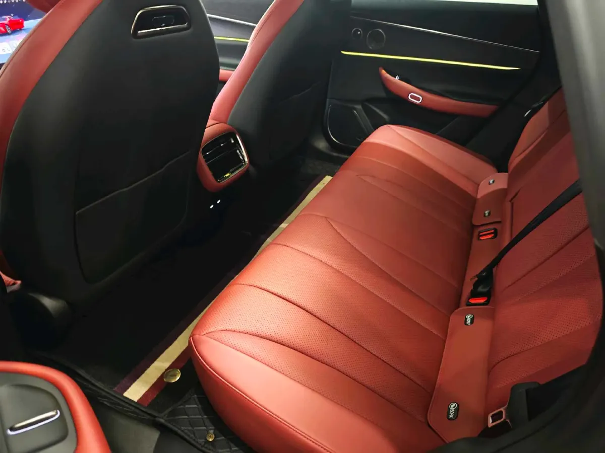 2025 Exceed Sterra ES REEV 156HP REEV 34.7KWH,autocango,china used car exporter,china ev exporter,chinese used car exporter,chinese used ev exporter