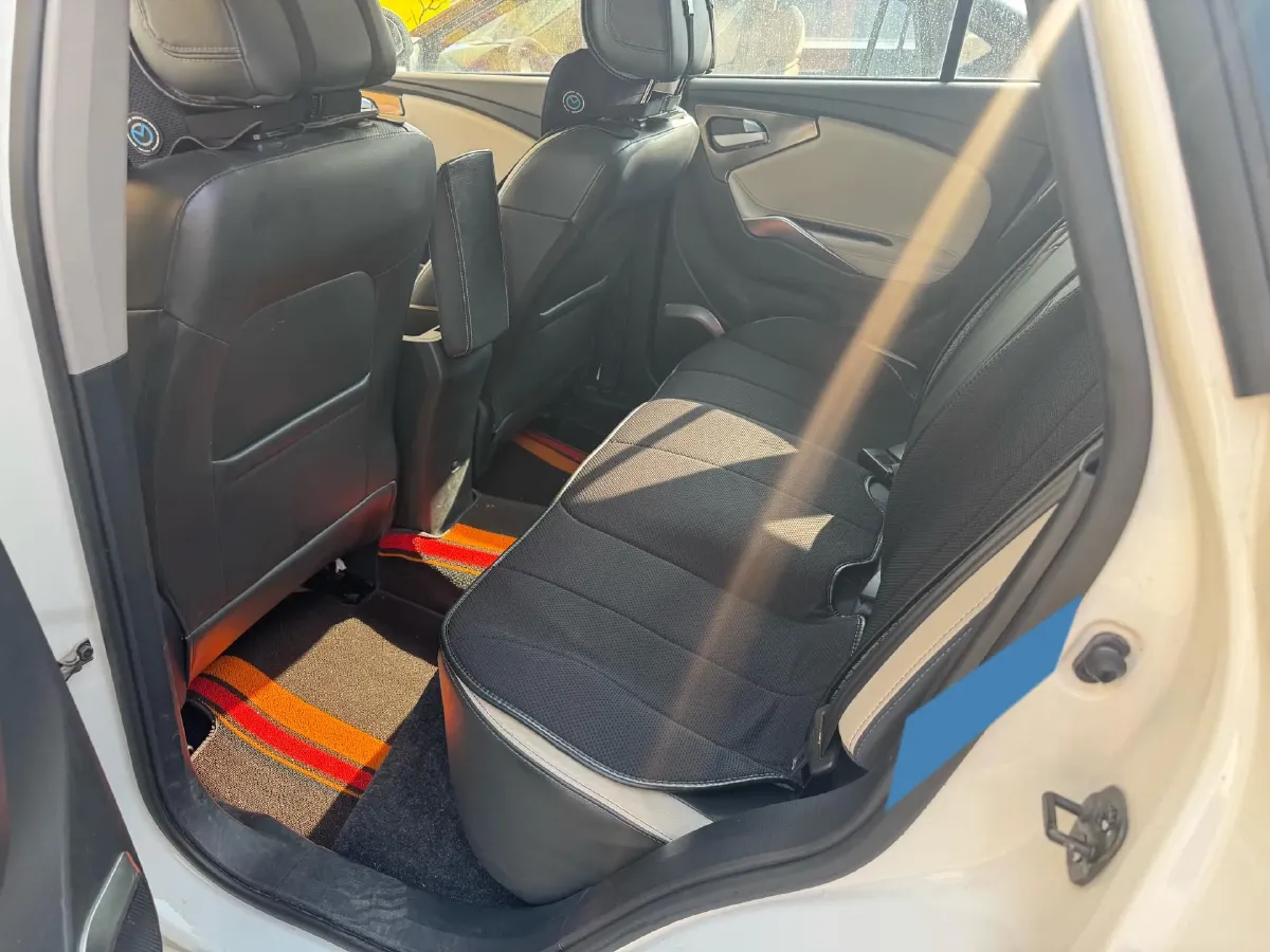 2021 HaiMa 6P 1.2T 141HP L3 7DCT PHEV 17.7KWH,autocango,china used car exporter,china ev exporter,chinese used car exporter,chinese used ev exporter