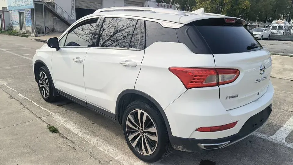 2017 GAC Trumpchi GS4 1.5T 152HP L4 5MT,autocango,china used car exporter,china ev exporter,chinese used car exporter,chinese used ev exporter