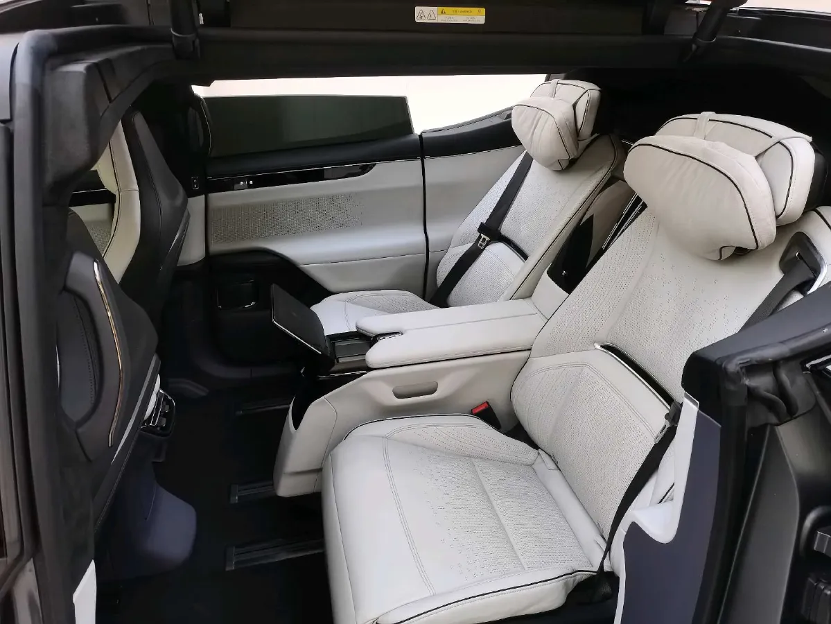 2021 HiPhi X BEV 97KWH,autocango,china used car exporter,china ev exporter,chinese used car exporter,chinese used ev exporter