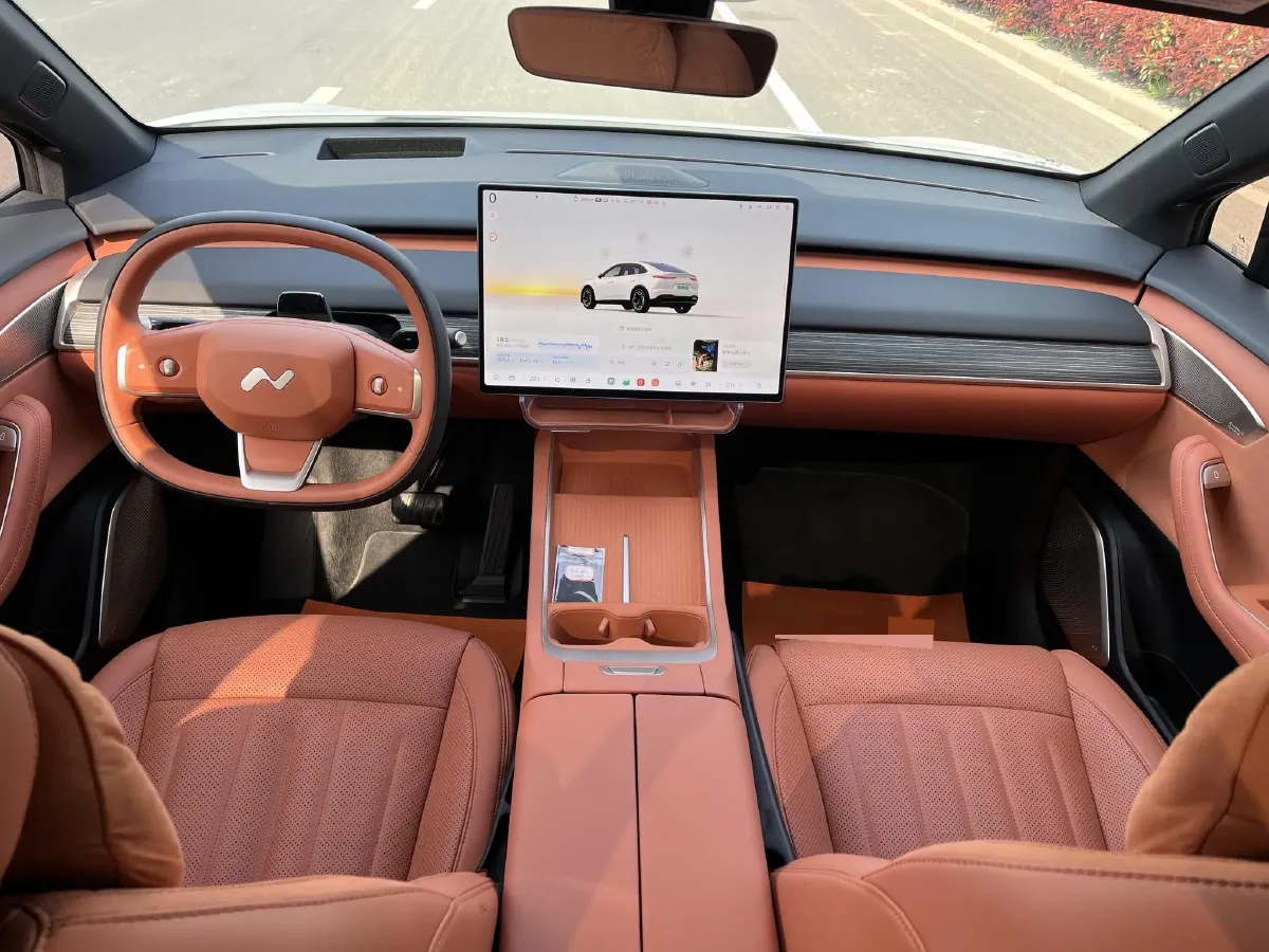 2024 ONVO L60 BEV 60KWH,autocango,china used car exporter,china ev exporter,chinese used car exporter,chinese used ev exporter