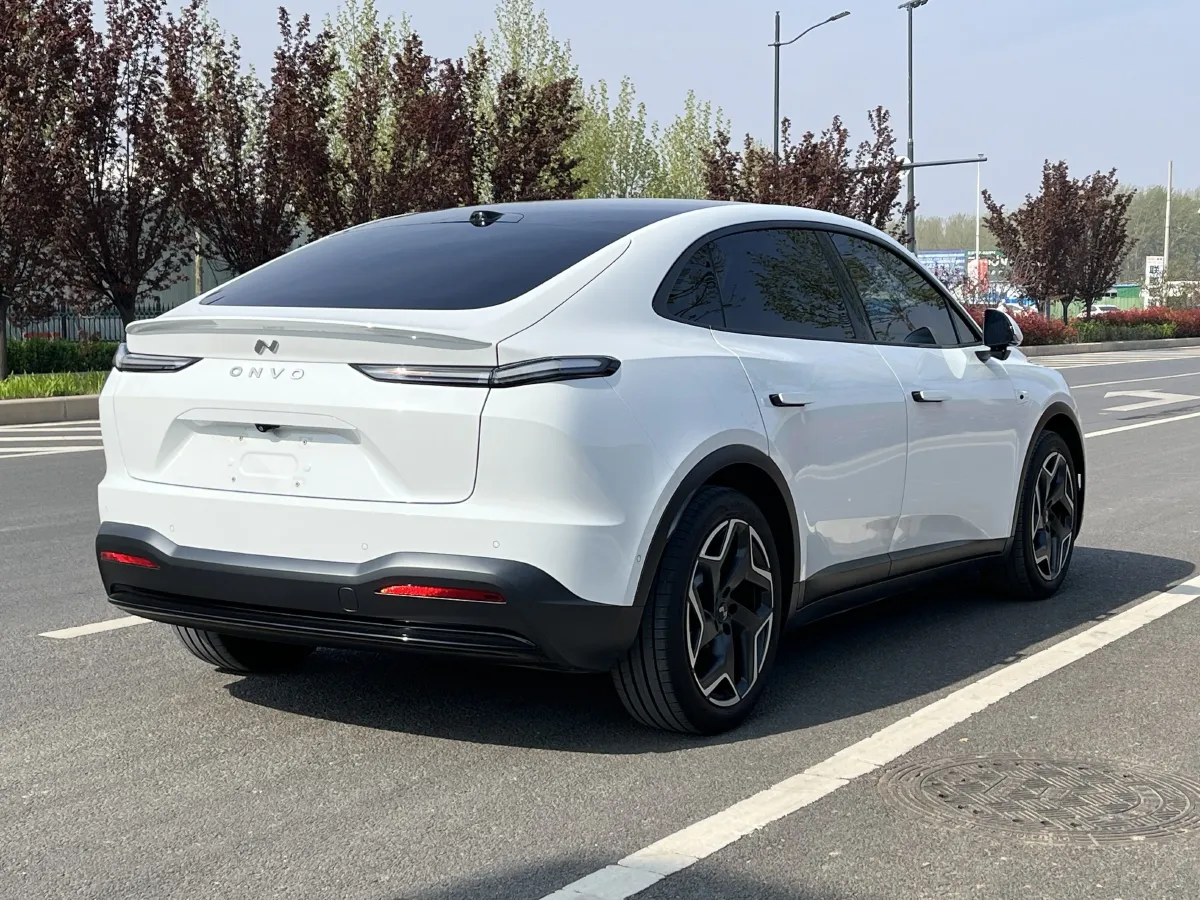 2024 ONVO L60 BEV 60KWH,autocango,china used car exporter,china ev exporter,chinese used car exporter,chinese used ev exporter