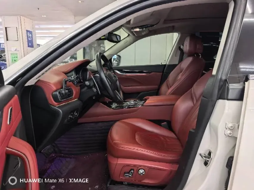2018 Maserati Levante 3.0T 350HP V6 8AT,autocango,china used car exporter,china ev exporter,chinese used car exporter,chinese used ev exporter