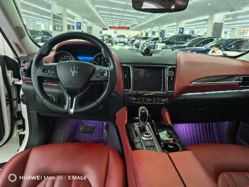 2018 Maserati Levante 3.0T 350HP V6 8AT,autocango,china used car exporter,china ev exporter,chinese used car exporter,chinese used ev exporter