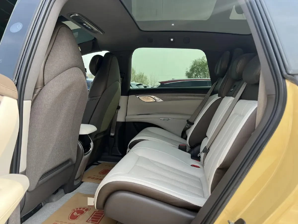 2023 IM LS7 BEV 90KWH,autocango,china used car exporter,china ev exporter,chinese used car exporter,chinese used ev exporter