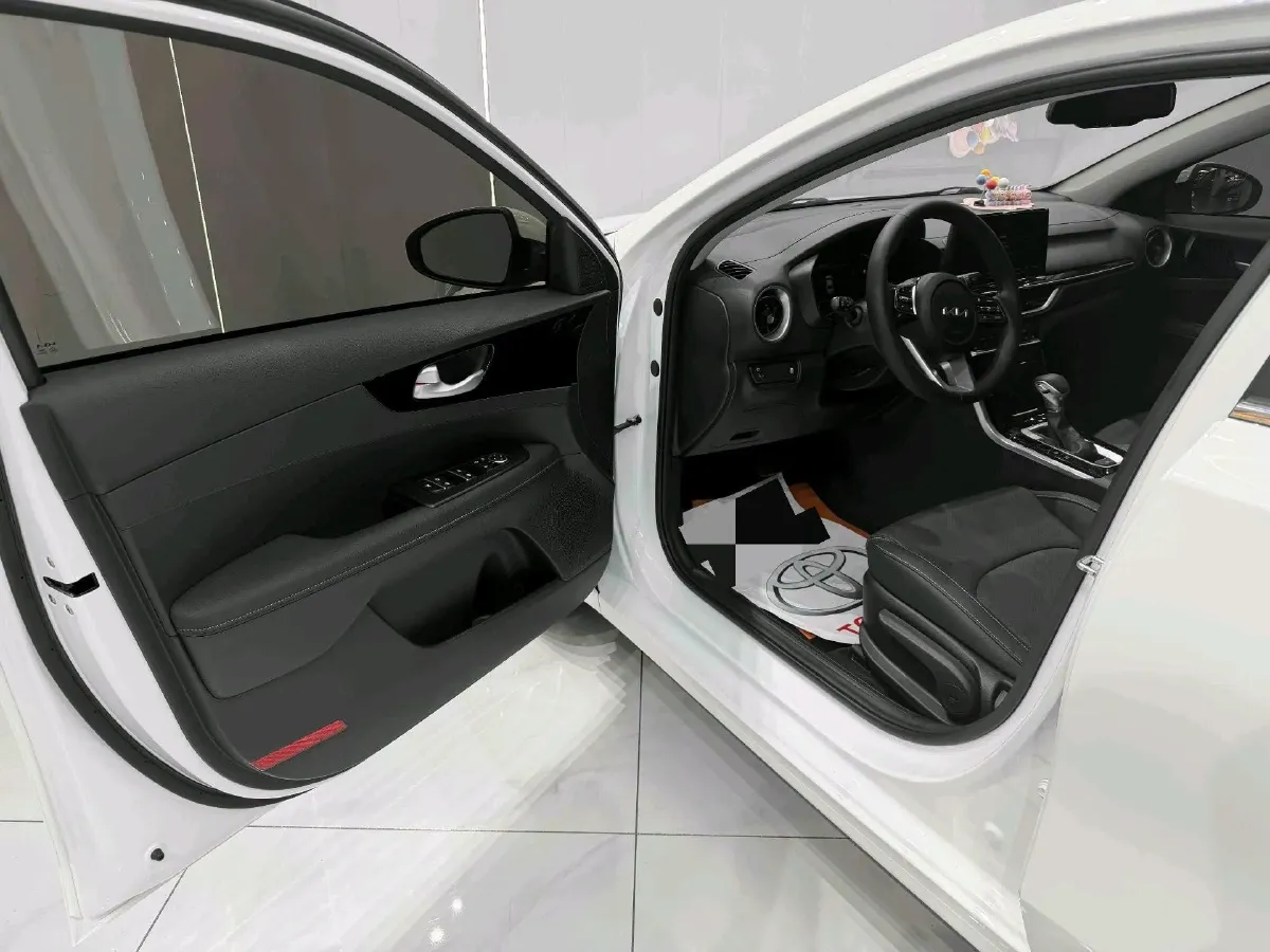 2021 Kia K3 1.5L 115HP L4 CVT,autocango,china used car exporter,china ev exporter,chinese used car exporter,chinese used ev exporter