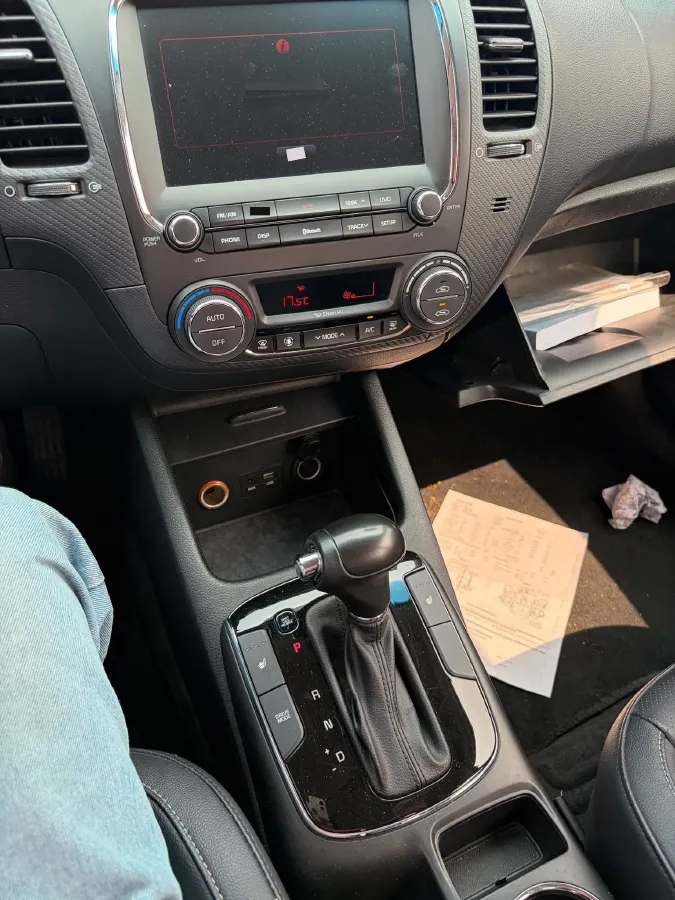 2017 Kia K3 1.6L 128HP L4 6AT,autocango,china used car exporter,china ev exporter,chinese used car exporter,chinese used ev exporter