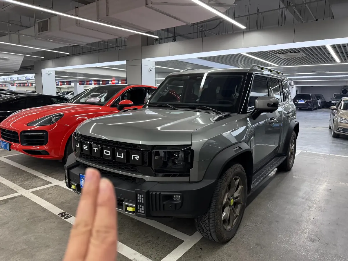 2023 Jetour Traveller 2.0T 254HP L4 8AT,autocango,china used car exporter,china ev exporter,chinese used car exporter,chinese used ev exporter