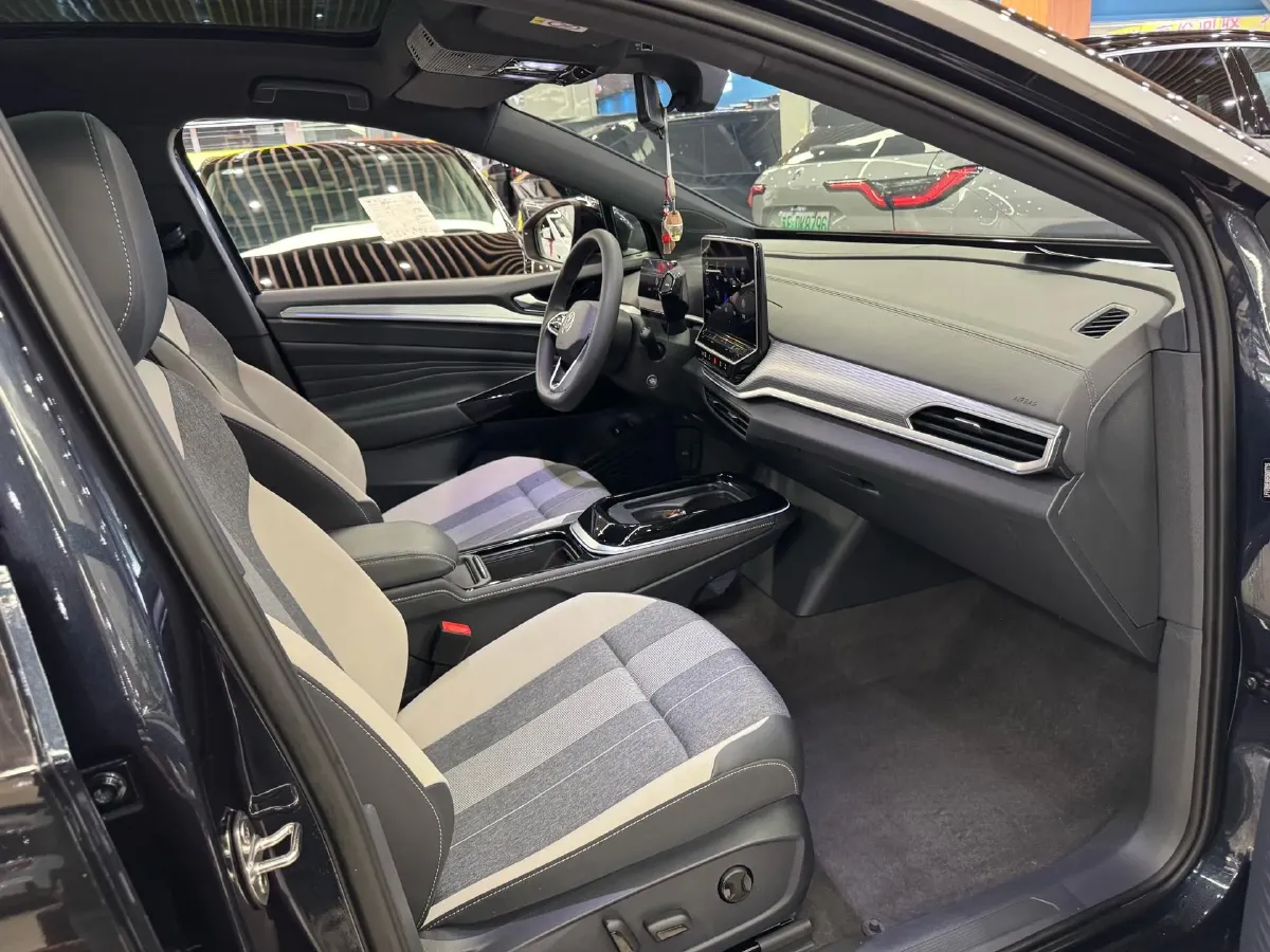 2024 Volkswagen ID.4 Crozz BEV 55.7KWH,autocango,china used car exporter,china ev exporter,chinese used car exporter,chinese used ev exporter