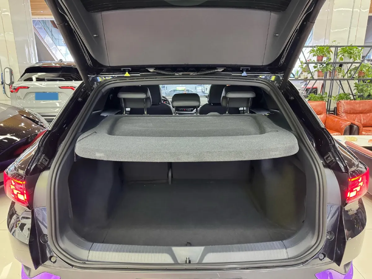 2024 Volkswagen ID.4 Crozz BEV 55.7KWH,autocango,china used car exporter,china ev exporter,chinese used car exporter,chinese used ev exporter