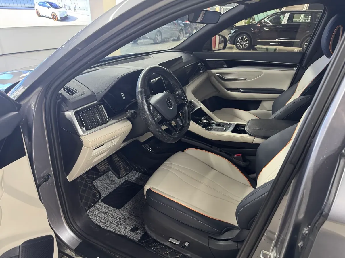 2021 Geely JiaJi 1.5T 177HP L3 7DCT PHEV 11.3KWH,autocango,china used car exporter,china ev exporter,chinese used car exporter,chinese used ev exporter