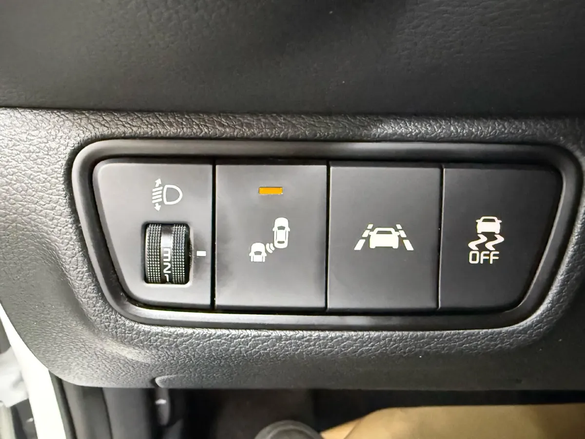 2021 Kia K3 1.5L 115HP L4 CVT,autocango,china used car exporter,china ev exporter,chinese used car exporter,chinese used ev exporter