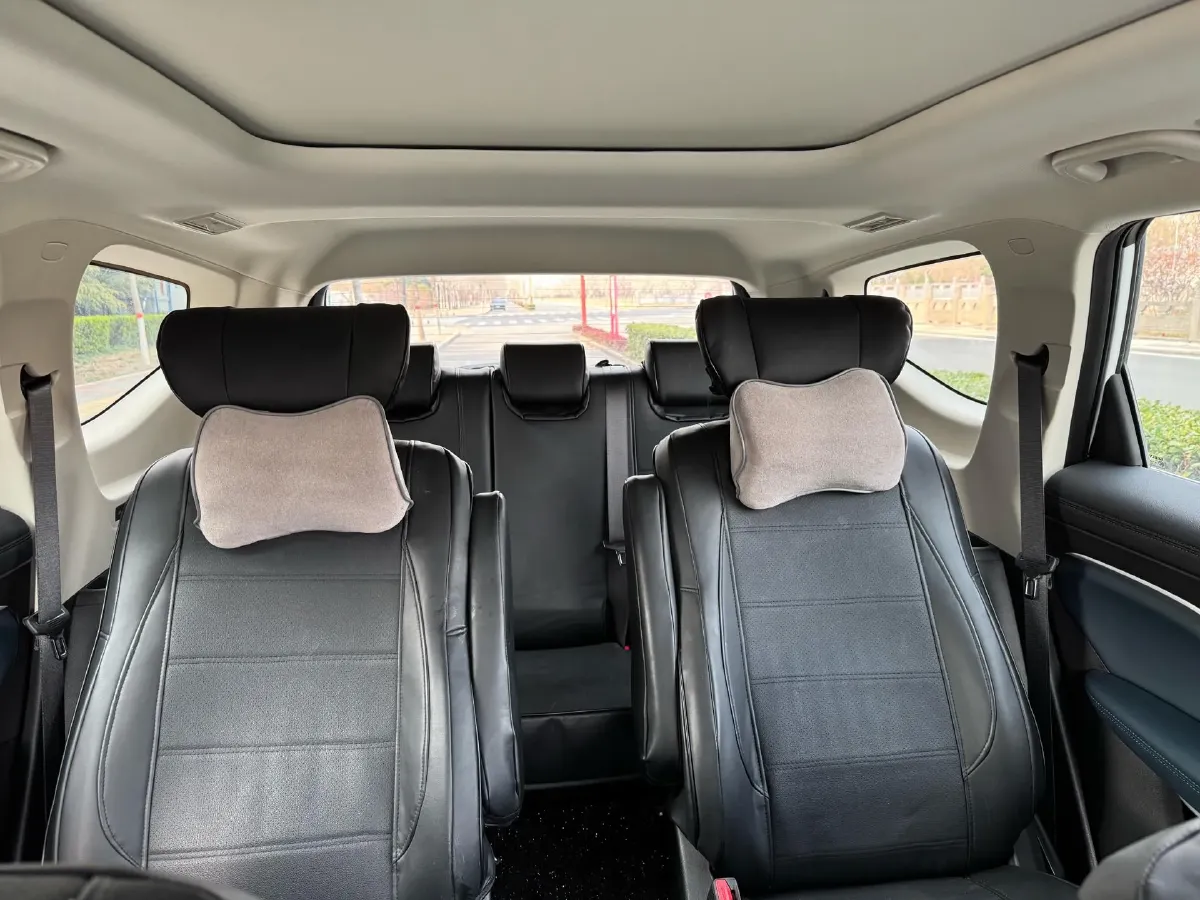 2025 Geely JiaJi 1.5T 181HP L4 7DCT,autocango,china used car exporter,china ev exporter,chinese used car exporter,chinese used ev exporter