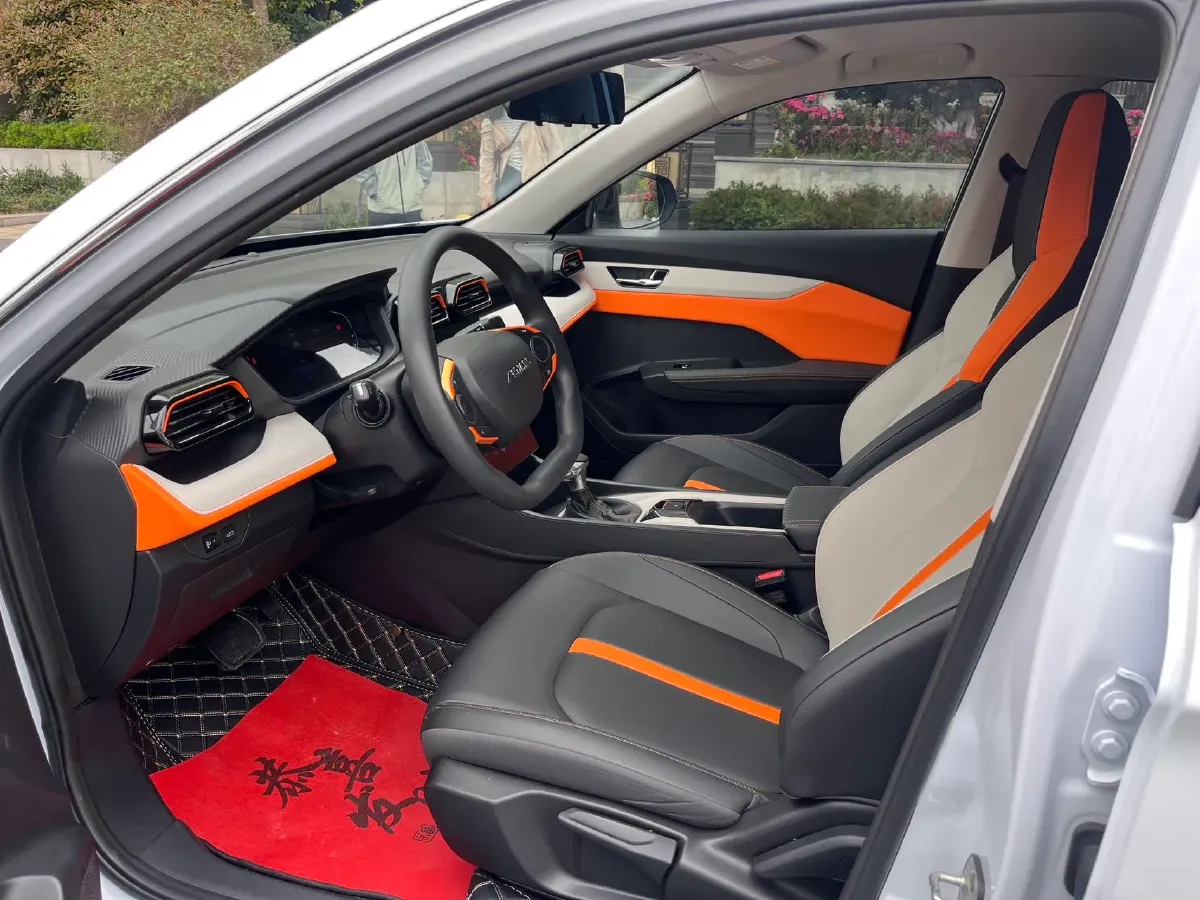 2023 DongFeng Aeolus YiXuan 1.5L 125HP L4 6DCT,autocango,china used car exporter,china ev exporter,chinese used car exporter,chinese used ev exporter