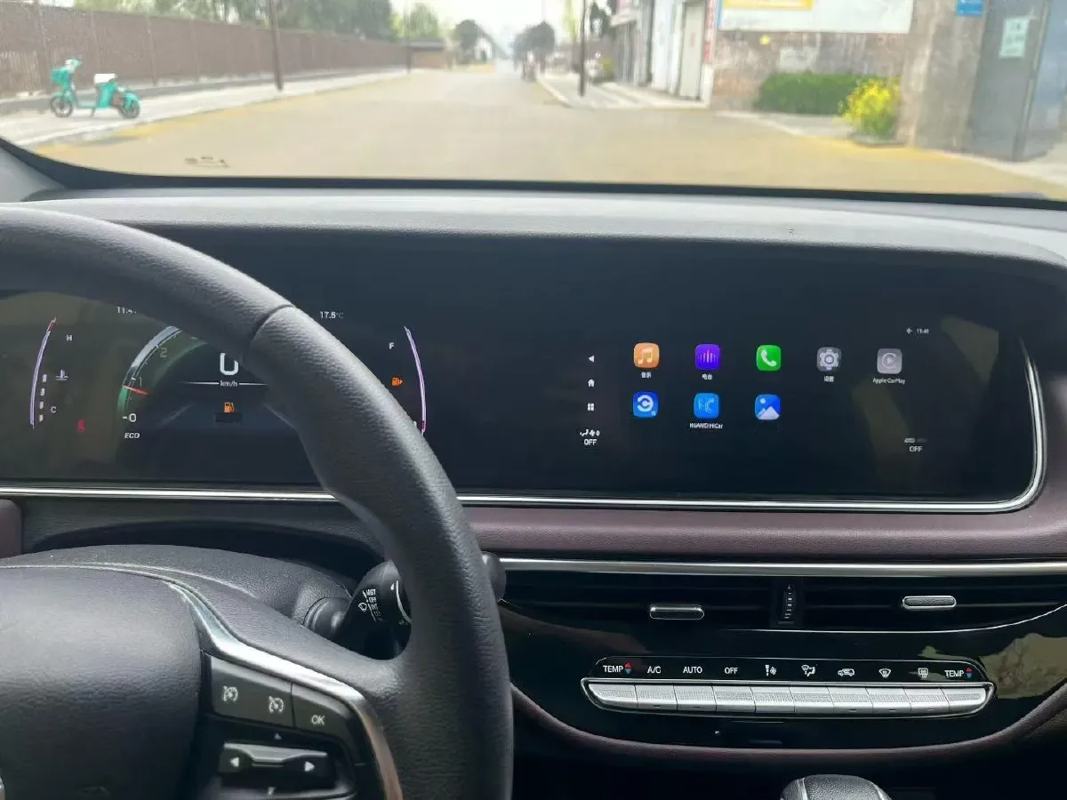 2023 GAC Trumpchi M6 1.5T 177HP L4 7DCT,autocango,china used car exporter,china ev exporter,chinese used car exporter,chinese used ev exporter