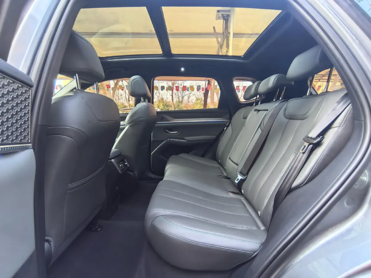 2025 BYD Song Pro 1.5L 101HP L4 E-CVT PHEV 18.3KWH,autocango,china used car exporter,china ev exporter,chinese used car exporter,chinese used ev exporter