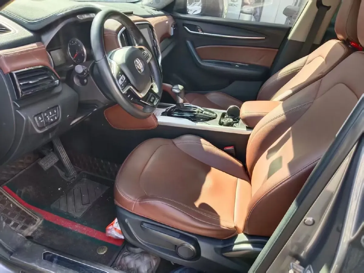 2018 Brilliance Auto V6 1.5T 150HP L4 7DCT,autocango,china used car exporter,china ev exporter,chinese used car exporter,chinese used ev exporter