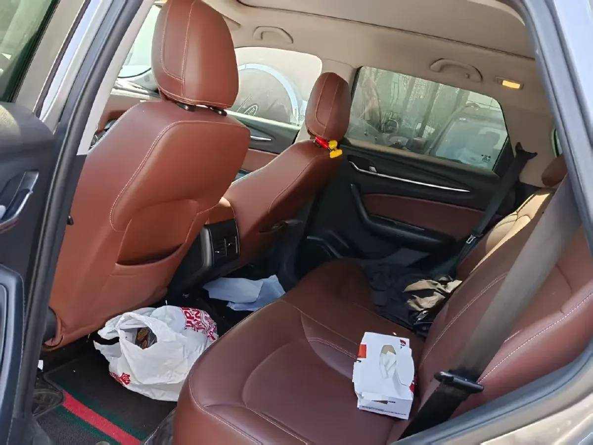 2018 Brilliance Auto V6 1.5T 150HP L4 7DCT,autocango,china used car exporter,china ev exporter,chinese used car exporter,chinese used ev exporter