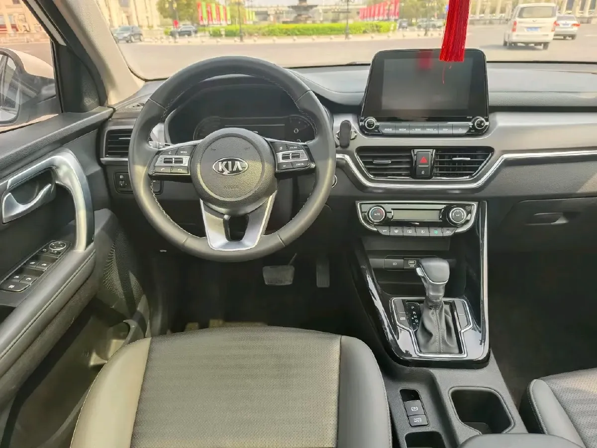 2019 Kia Sportage R 2.0L 160HP L4 6AT,autocango,china used car exporter,china ev exporter,chinese used car exporter,chinese used ev exporter