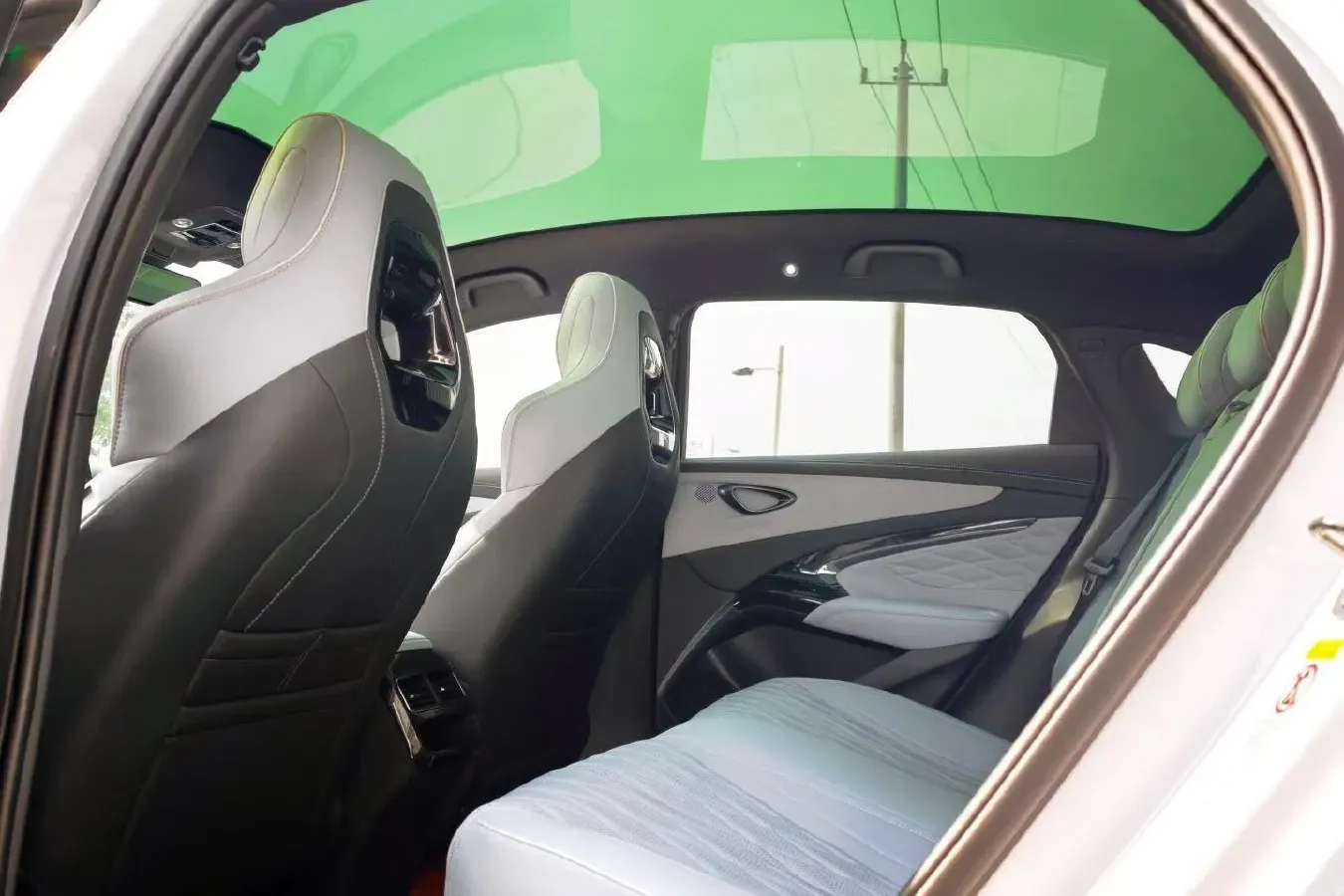 2023 BYD Seal BEV 61.4KWH,autocango,china used car exporter,china ev exporter,chinese used car exporter,chinese used ev exporter