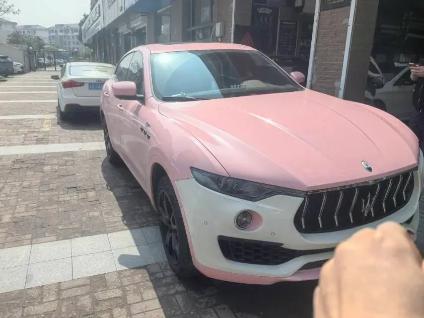 2022 Maserati Levante 2.0T 330HP L4 8AT,autocango,china used car exporter,china ev exporter,chinese used car exporter,chinese used ev exporter