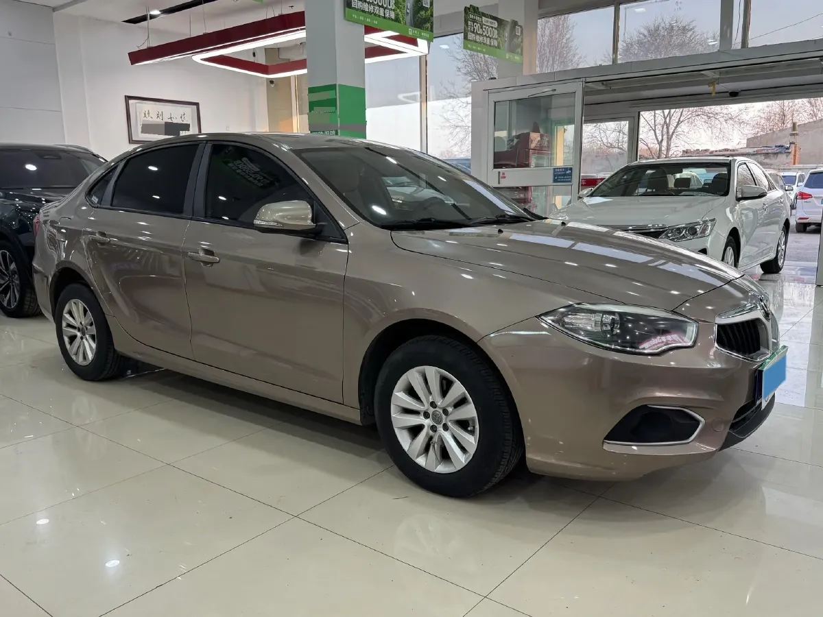 2017 Brilliance Auto H530 1.6L 118HP L4 5AT,autocango,china used car exporter,china ev exporter,chinese used car exporter,chinese used ev exporter