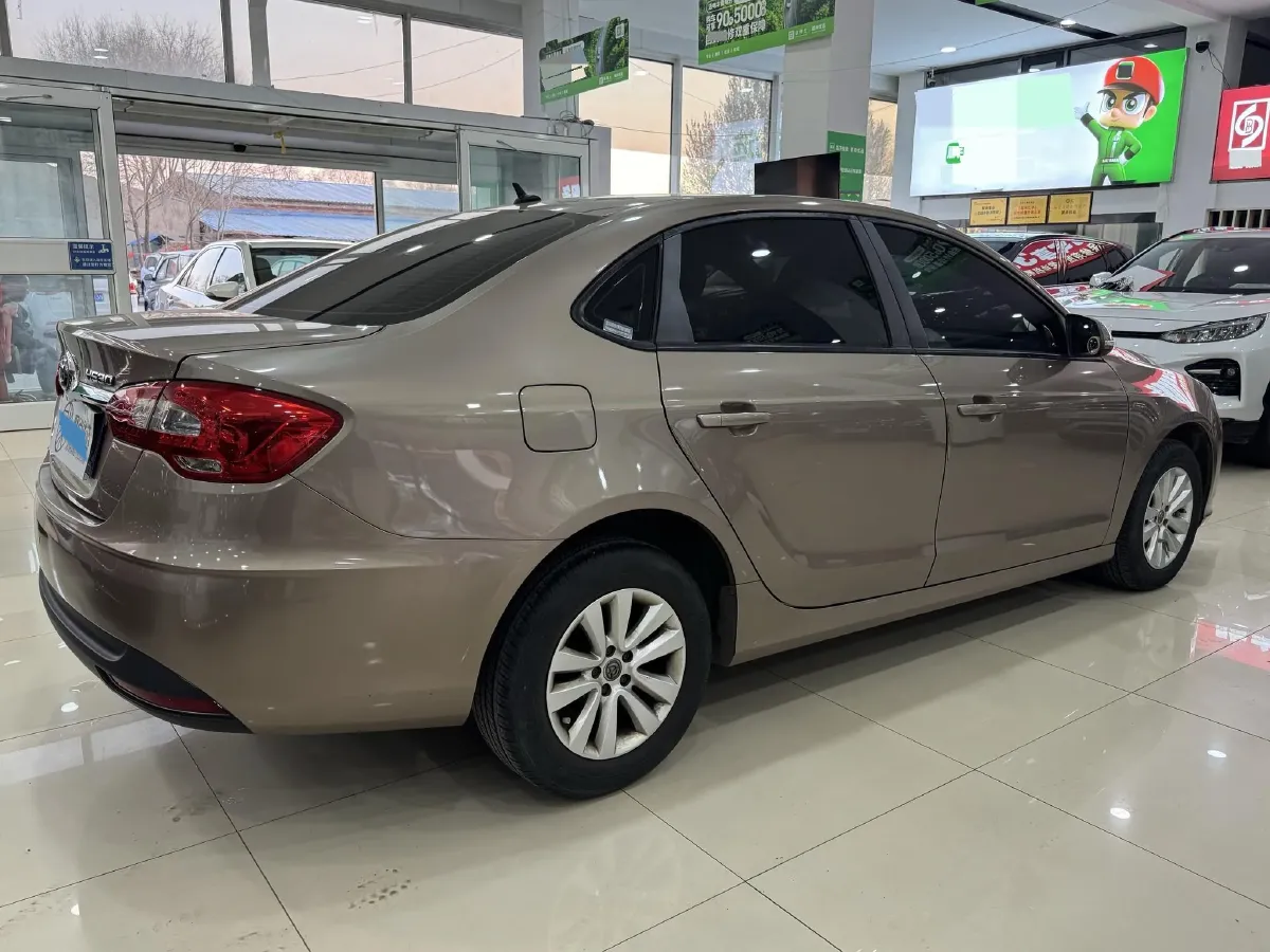 2017 Brilliance Auto H530 1.6L 118HP L4 5AT,autocango,china used car exporter,china ev exporter,chinese used car exporter,chinese used ev exporter