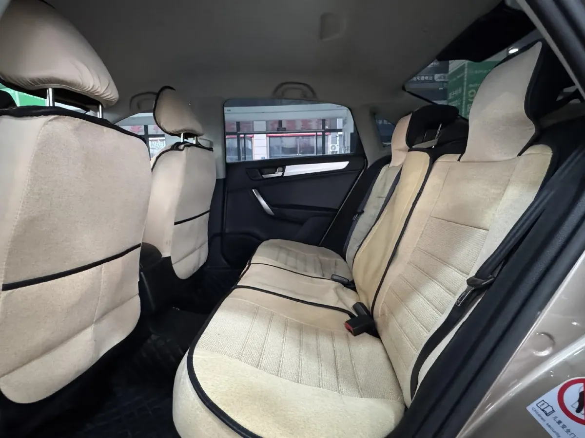 2017 Brilliance Auto H530 1.6L 118HP L4 5AT,autocango,china used car exporter,china ev exporter,chinese used car exporter,chinese used ev exporter