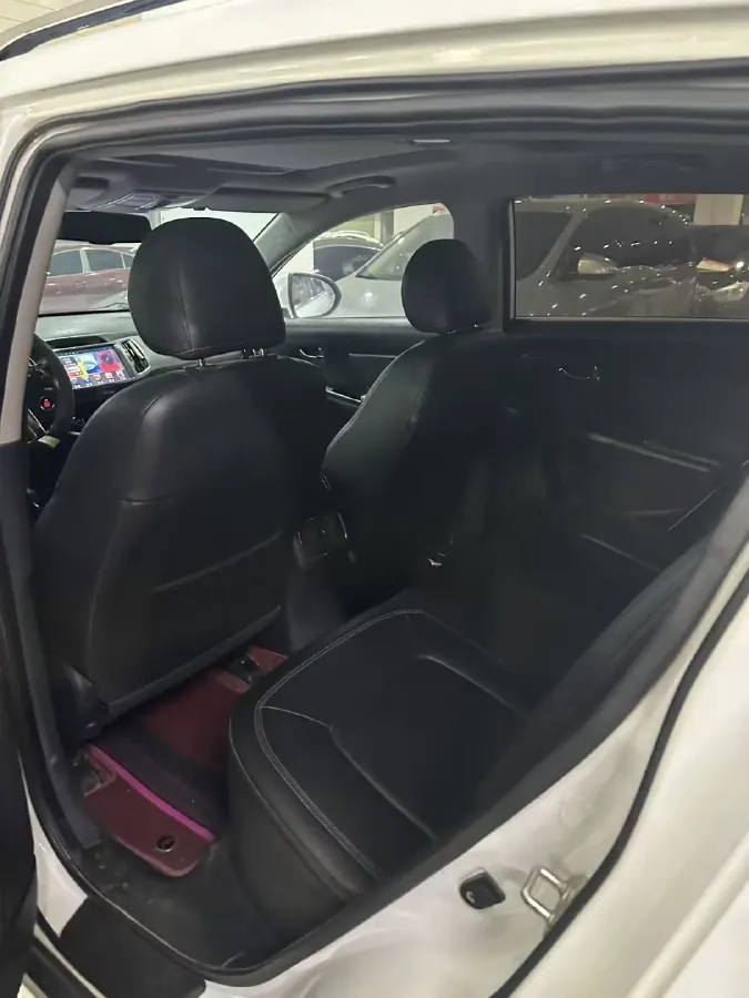 2016 Kia Sportage R 2.0L 165HP L4 6AT,autocango,china used car exporter,china ev exporter,chinese used car exporter,chinese used ev exporter