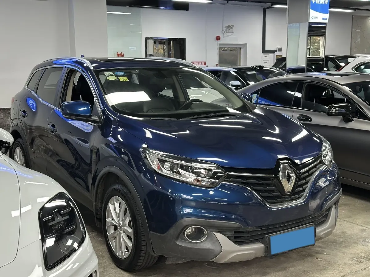 2017 Renault Kadjar 2.0L 150HP L4 CVT,autocango,china used car exporter,china ev exporter,chinese used car exporter,chinese used ev exporter