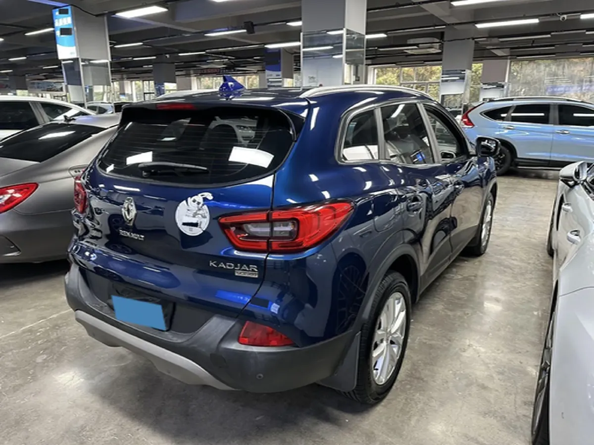 2017 Renault Kadjar 2.0L 150HP L4 CVT,autocango,china used car exporter,china ev exporter,chinese used car exporter,chinese used ev exporter